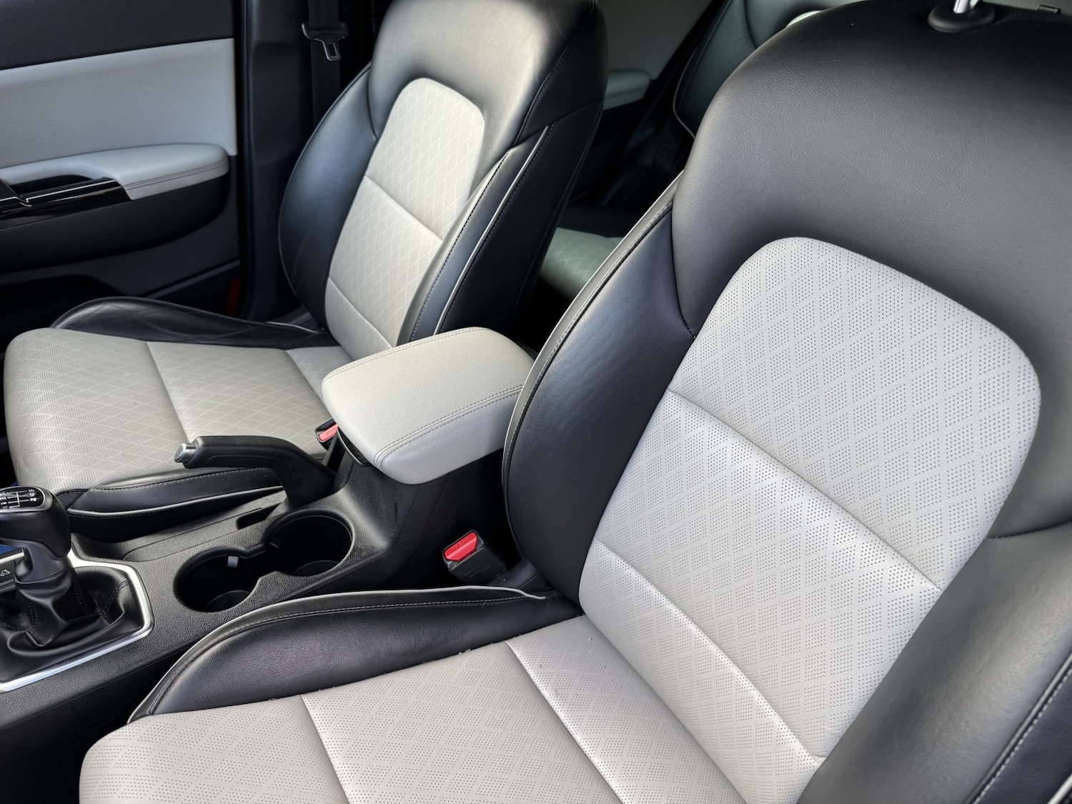 Used Kia Sportage 2017 for sale - 76734804: Photo 40