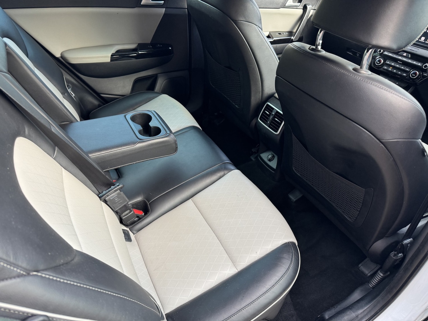 Used Kia Sportage 2017 for sale - 76734804: Photo 41