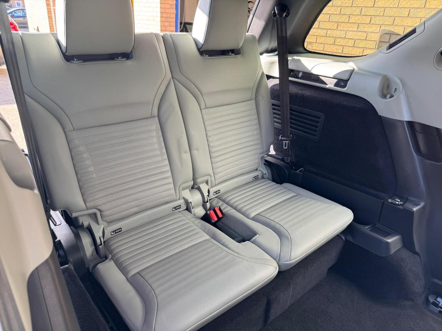 Used Land Rover Discovery 2020 for sale - 76769566: Photo 12