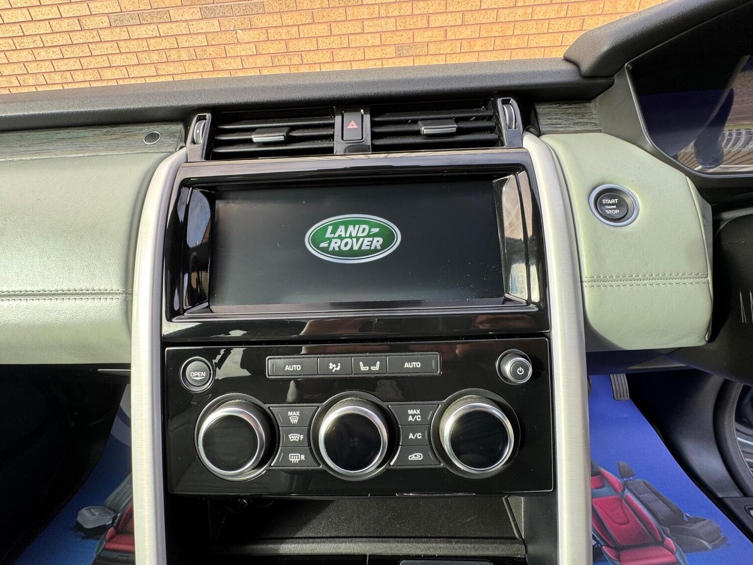 Used Land Rover Discovery 2020 for sale - 76769566: Photo 38