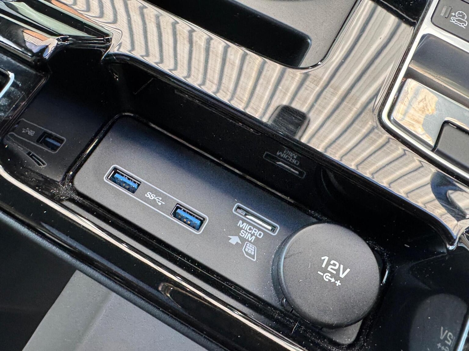 Used Land Rover Discovery 2020 for sale - 76769566: Photo 58