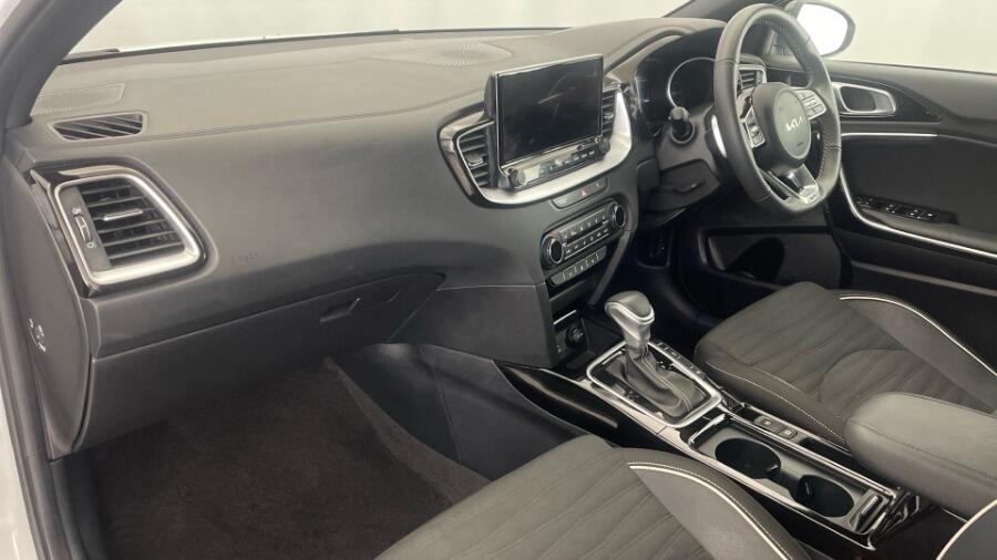 Used Kia Ceed 2025 for sale - 77175478: Photo 2