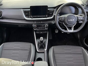 Used Kia Stonic 2025 for sale - 77939314: Photo