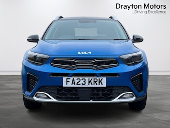 Used Kia Stonic 2023 for sale - 77376405: Photo