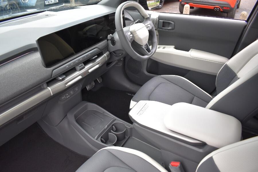 Used Kia EV3 2025 for sale - 76620402: Photo 2