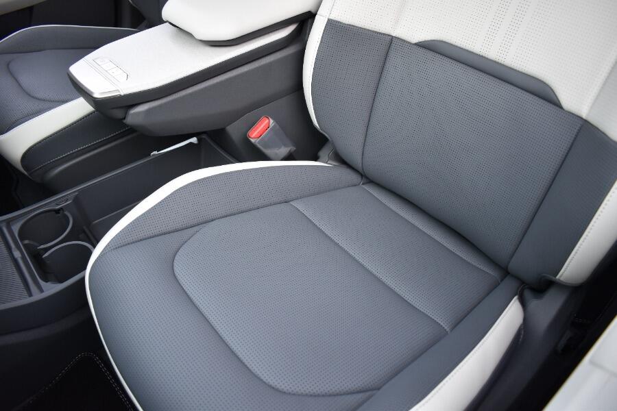 Used Kia EV3 2025 for sale - 76620402: Photo 24