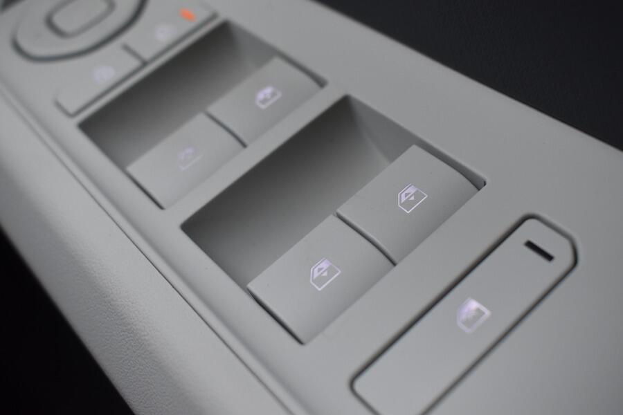 Used Kia EV3 2025 for sale - 76620402: Photo 39