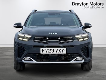 Used Kia Stonic 2023 for sale - 77696171: Photo