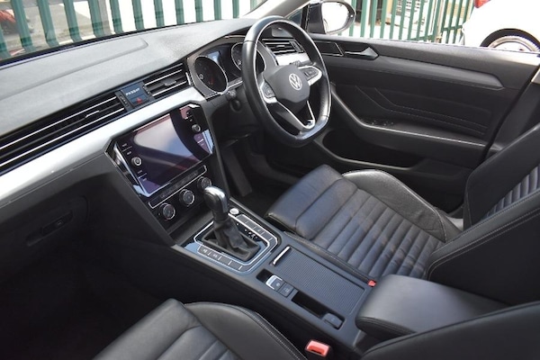 Used Volkswagen Passat 2022 for sale - 76158549: Photo 3