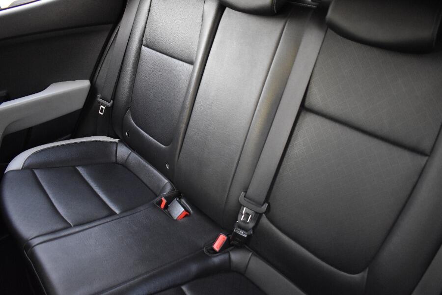 Used Kia Stonic 2020 for sale - 76398201: Photo 8