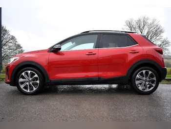 Used Kia Stonic 2019 for sale - 76786901: Photo