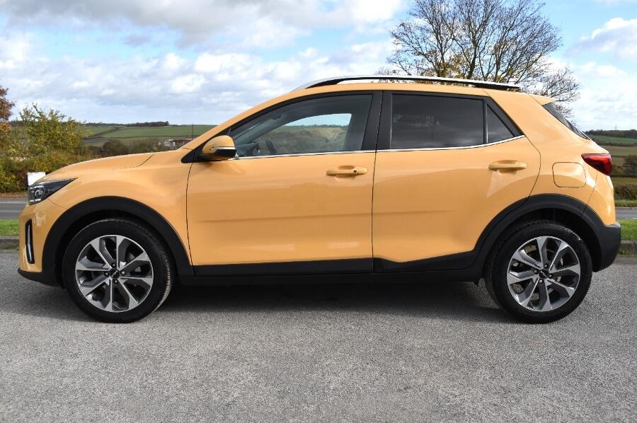 Used Kia Stonic 2023 for sale - 76388708: Photo 4