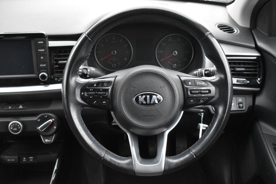 Used Kia Stonic 2019 for sale - 76865344: Photo 11