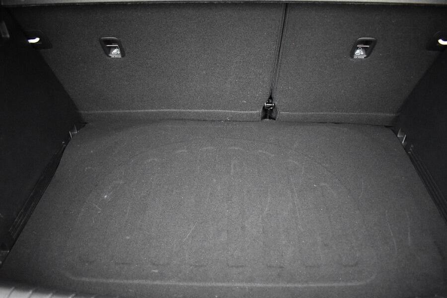 Used Kia Stonic 2019 for sale - 76865344: Photo 21