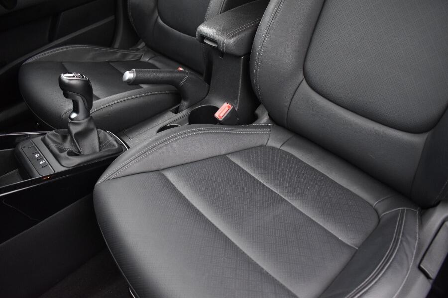 Used Kia Stonic 2019 for sale - 76865344: Photo 23