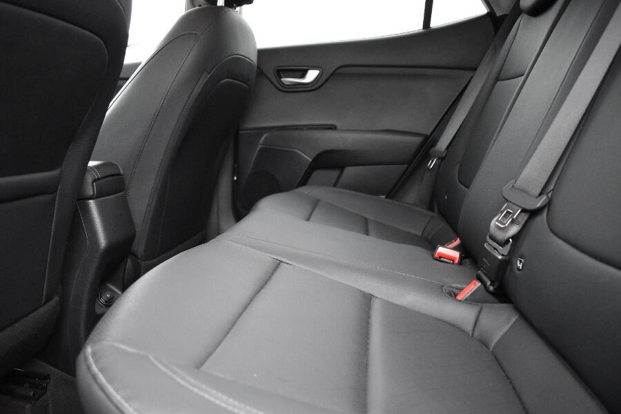 Used Kia Stonic 2019 for sale - 76865344: Photo 25