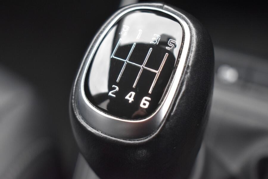 Used Kia Stonic 2019 for sale - 76865344: Photo 31