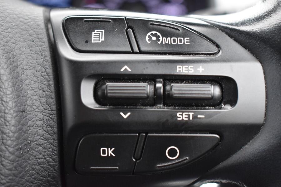 Used Kia Stonic 2019 for sale - 76865344: Photo 34