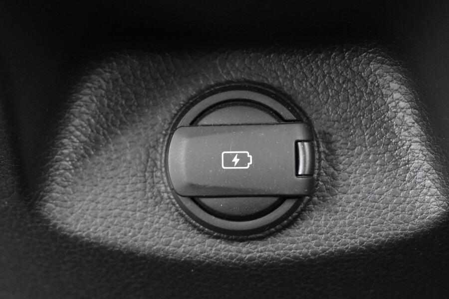 Used Kia Stonic 2019 for sale - 76865344: Photo 38