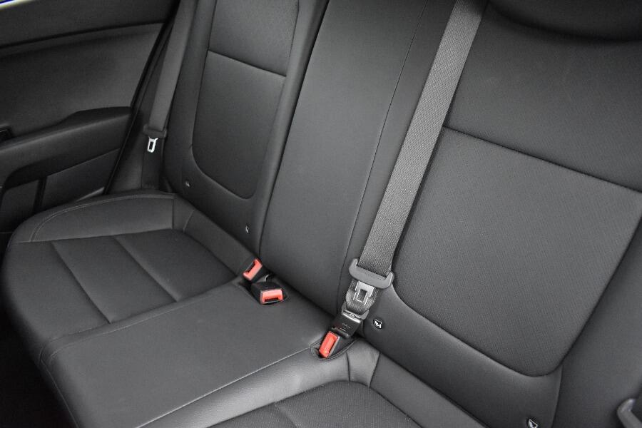 Used Kia Stonic 2019 for sale - 76865344: Photo 8