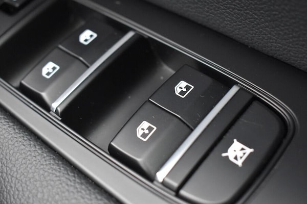 Used Kia XCeed 2025 for sale - 76259270: Photo 38