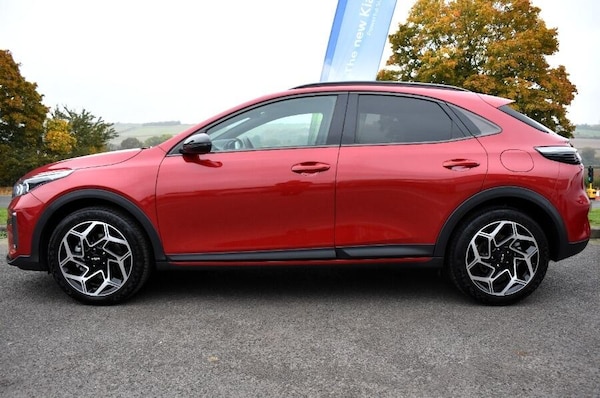 Used Kia XCeed 2025 for sale - 76259270: Photo 4