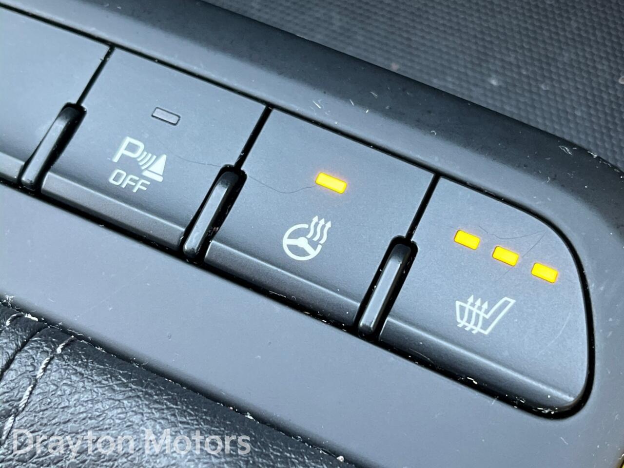 Used Kia Stonic 2023 for sale - 77647136: Photo 27