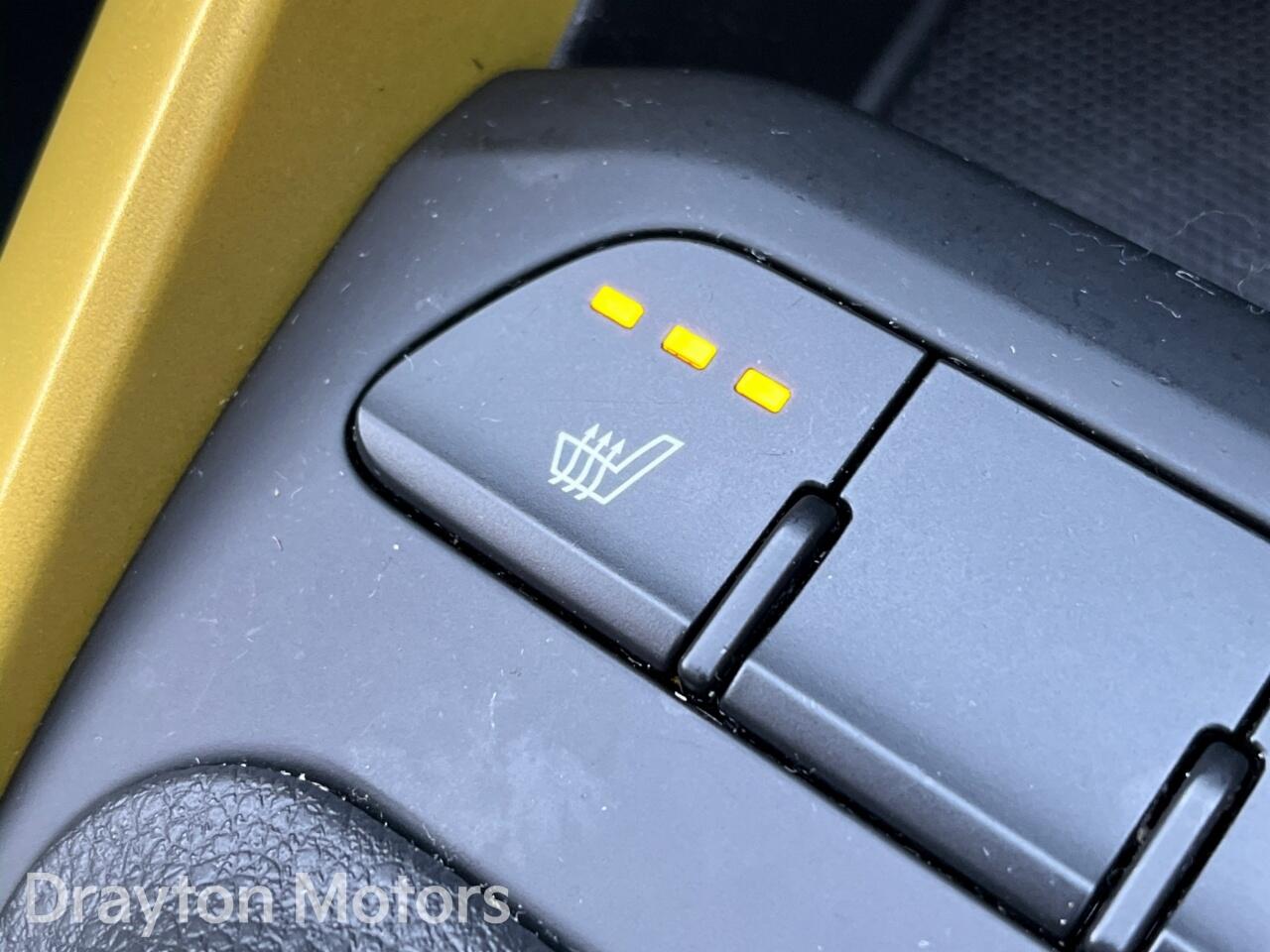 Used Kia Stonic 2023 for sale - 77647136: Photo 28