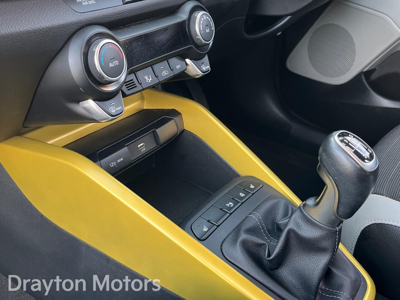 Used Kia Stonic 2023 for sale - 77647136: Photo 34