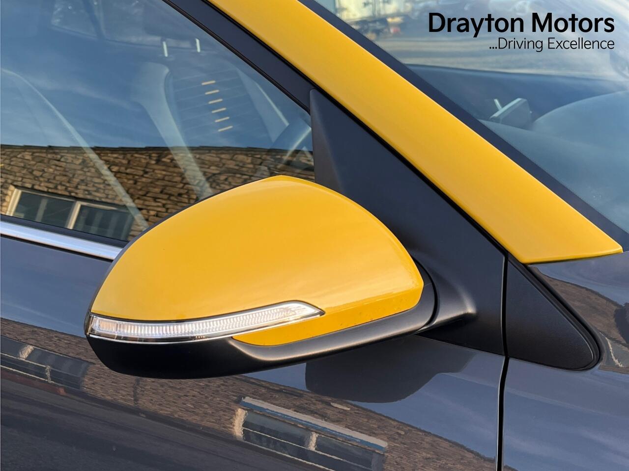 Used Kia Stonic 2023 for sale - 77647136: Photo 51