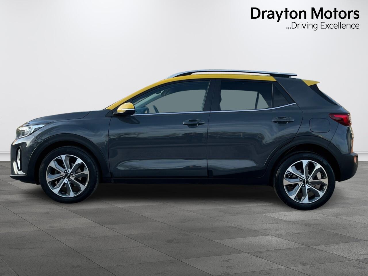 Used Kia Stonic 2023 for sale - 77647136: Photo 6