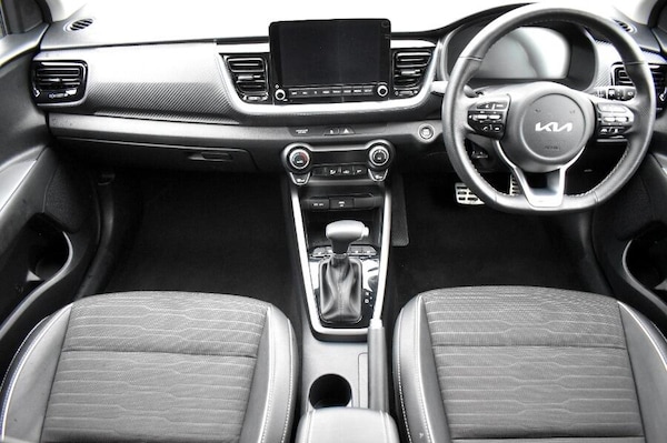 Used Kia Stonic 2024 for sale - 76179848: Photo 10