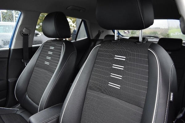 Used Kia Stonic 2024 for sale - 76179848: Photo 23