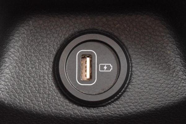 Used Kia Stonic 2024 for sale - 76179848: Photo 36