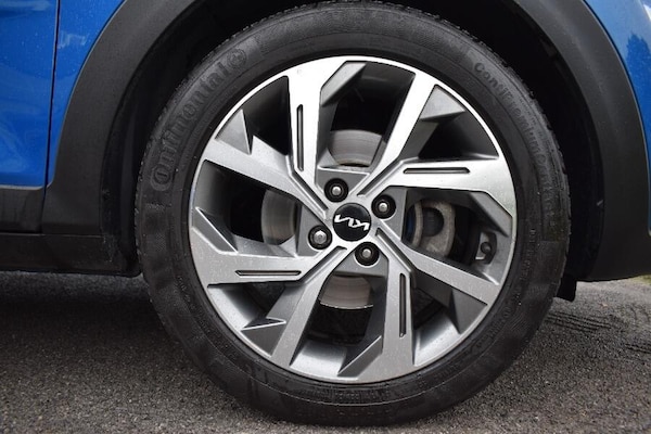 Used Kia Stonic 2024 for sale - 76179848: Photo 8