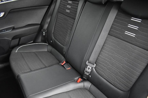 Used Kia Stonic 2024 for sale - 76179848: Photo 9