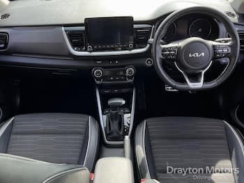Used Kia Stonic 2023 for sale - 79590251: Photo