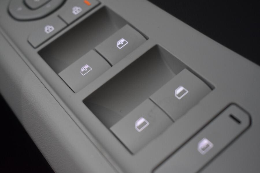 Used Kia EV3 2025 for sale - 77574930: Photo 38