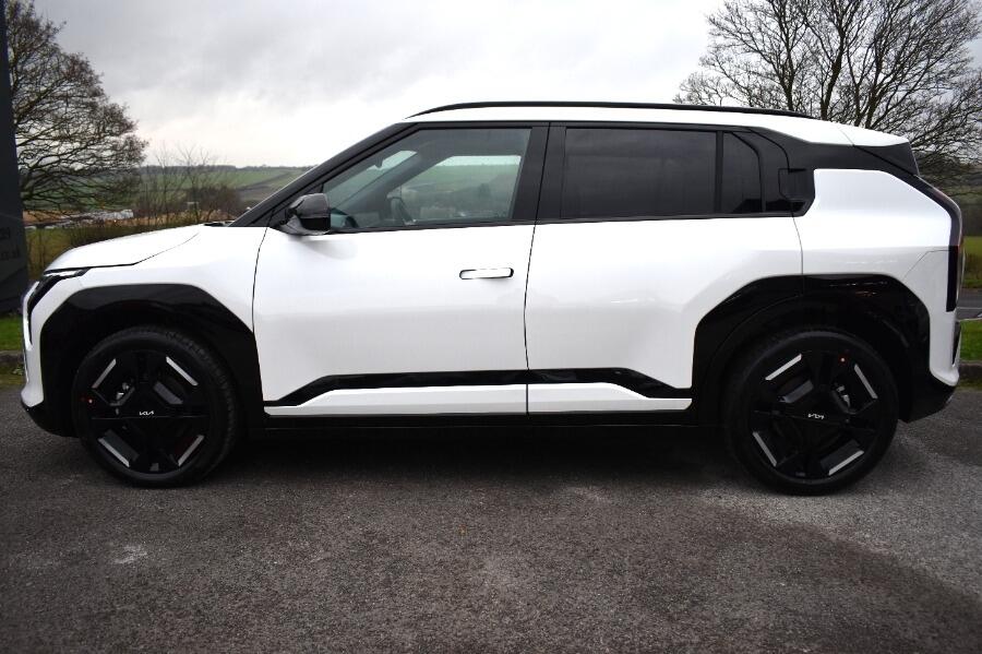 Used Kia EV3 2025 for sale - 77574930: Photo 4