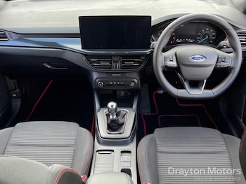 Used Ford Focus 2025 for sale - 79192050: Photo