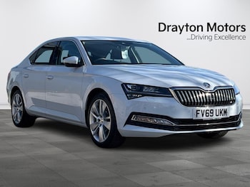 Used Skoda Superb 2019 for sale - 77695862: Photo
