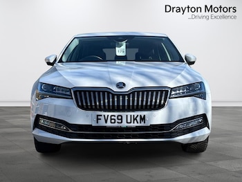 Used Skoda Superb 2019 for sale - 77695862: Photo