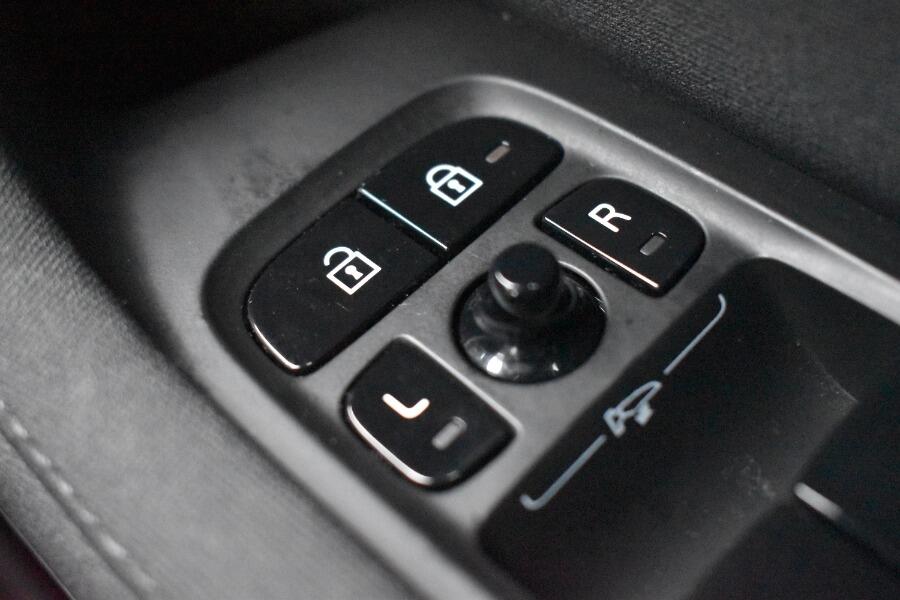 Used Polestar Polestar 2 2023 for sale - 77175468: Photo 33