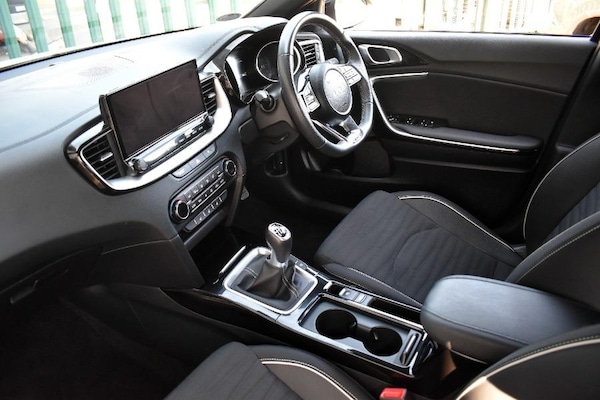 Used Kia Pro Ceed 2024 for sale - 75319476: Photo 3