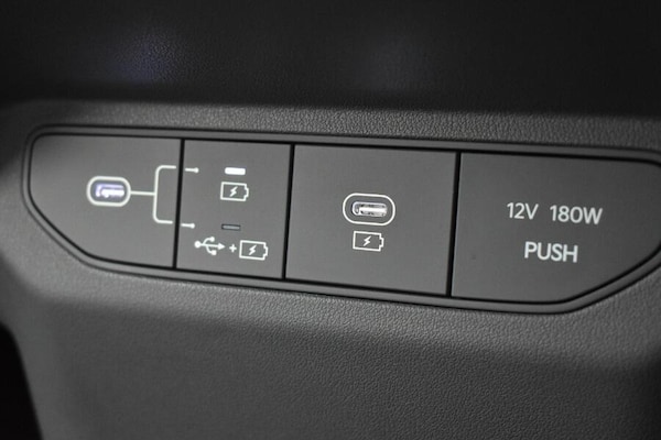 Used Kia EV3 2025 for sale - 76270628: Photo 28
