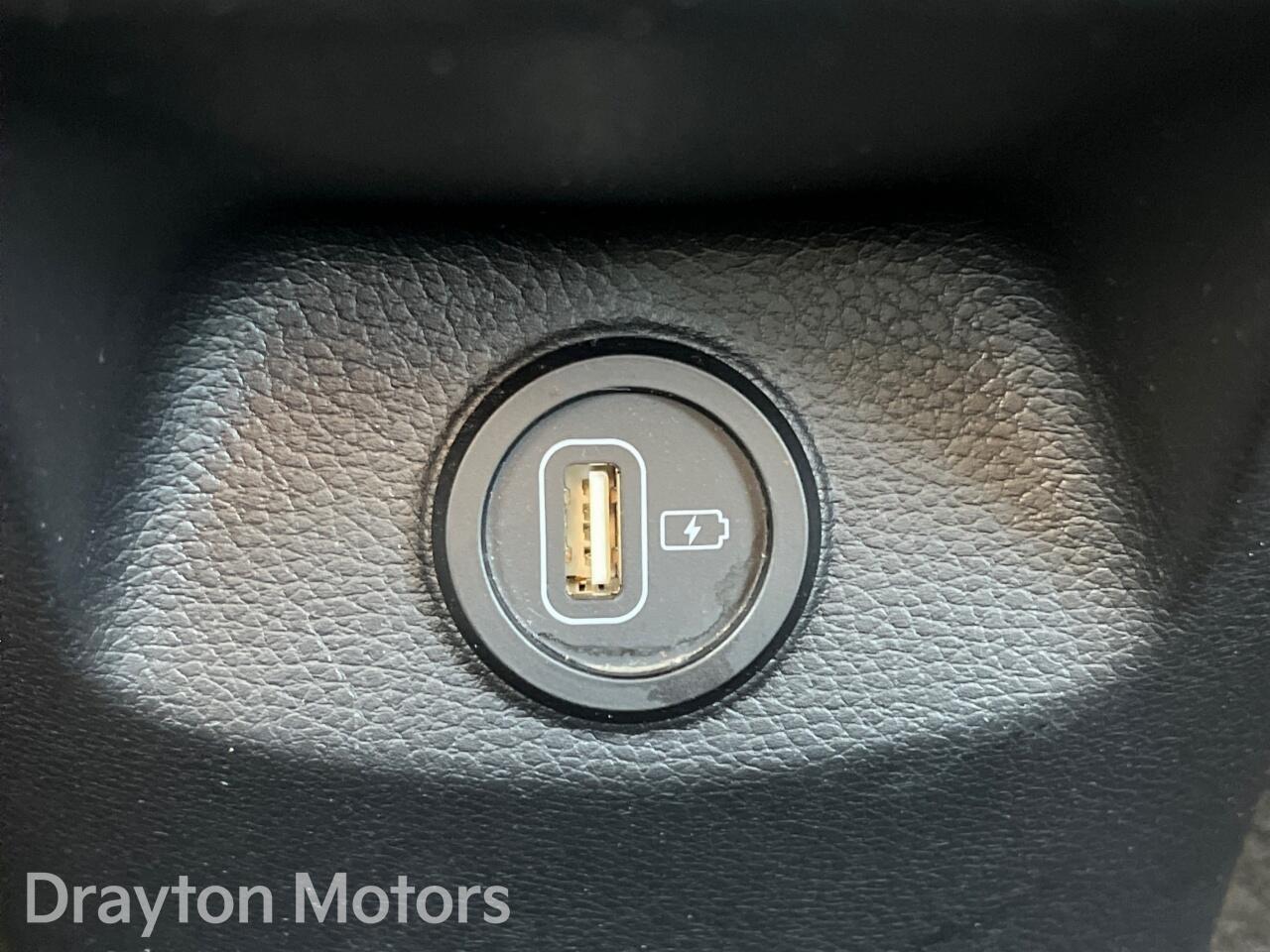 Used Kia Stonic 2024 for sale - 77637823: Photo 17