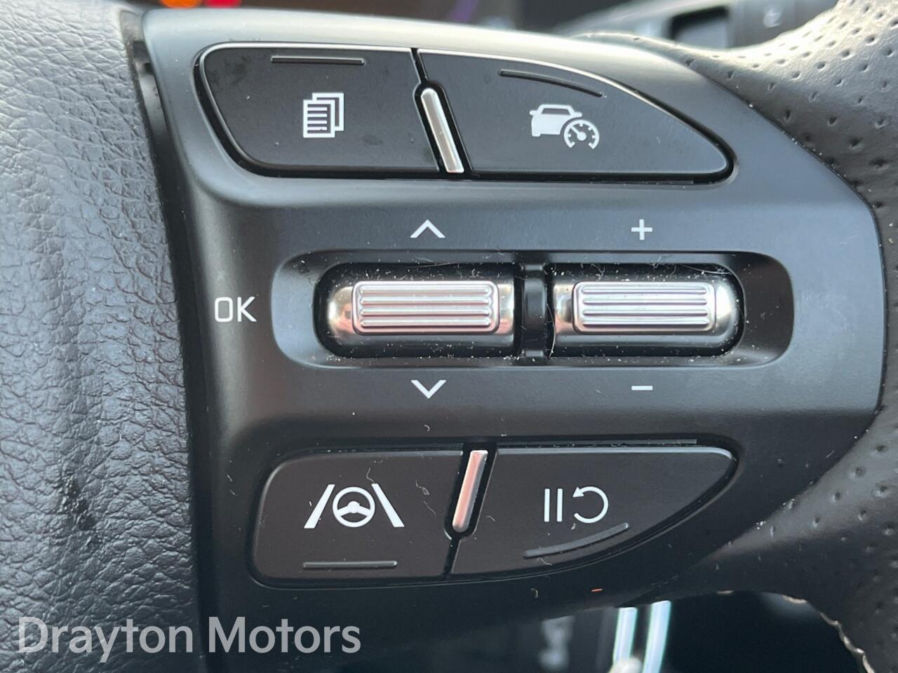 Used Kia Stonic 2024 for sale - 77637823: Photo 20