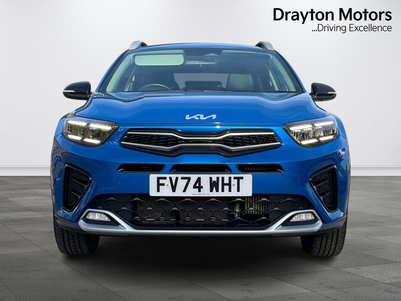 Used Kia Stonic 2024 for sale - 77637823: Photo 3