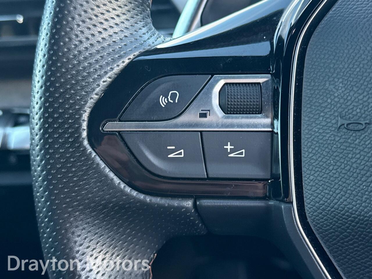 Used Peugeot 3008 2022 for sale - 77215935: Photo 17