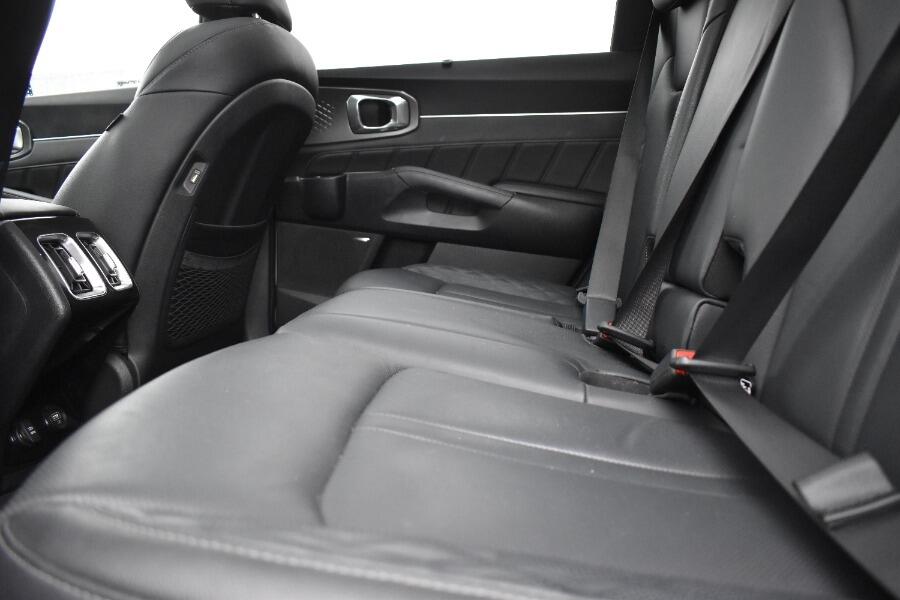 Used Kia Sorento 2023 for sale - 77321040: Photo 8